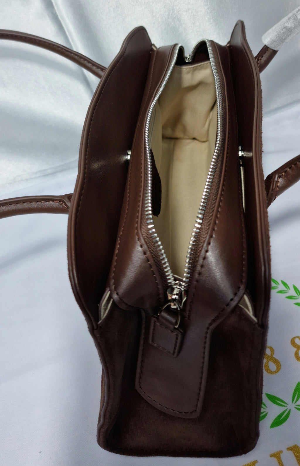 Bauletto "Nami" a spalla con doppi manici lunghi