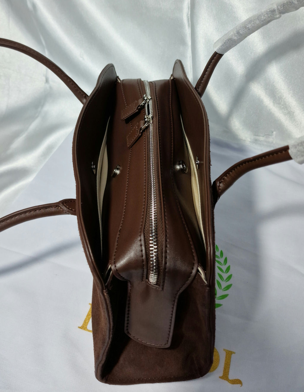 Bauletto "Nami" a spalla con doppi manici lunghi